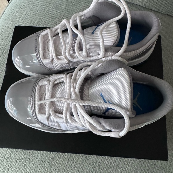 Jordan 11 Retro Low - Picture 3 of 7